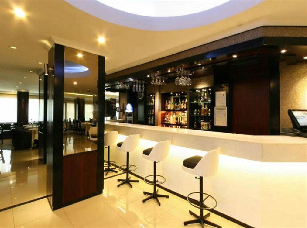 Aksan Hotel 伊兹密尔 外观 照片