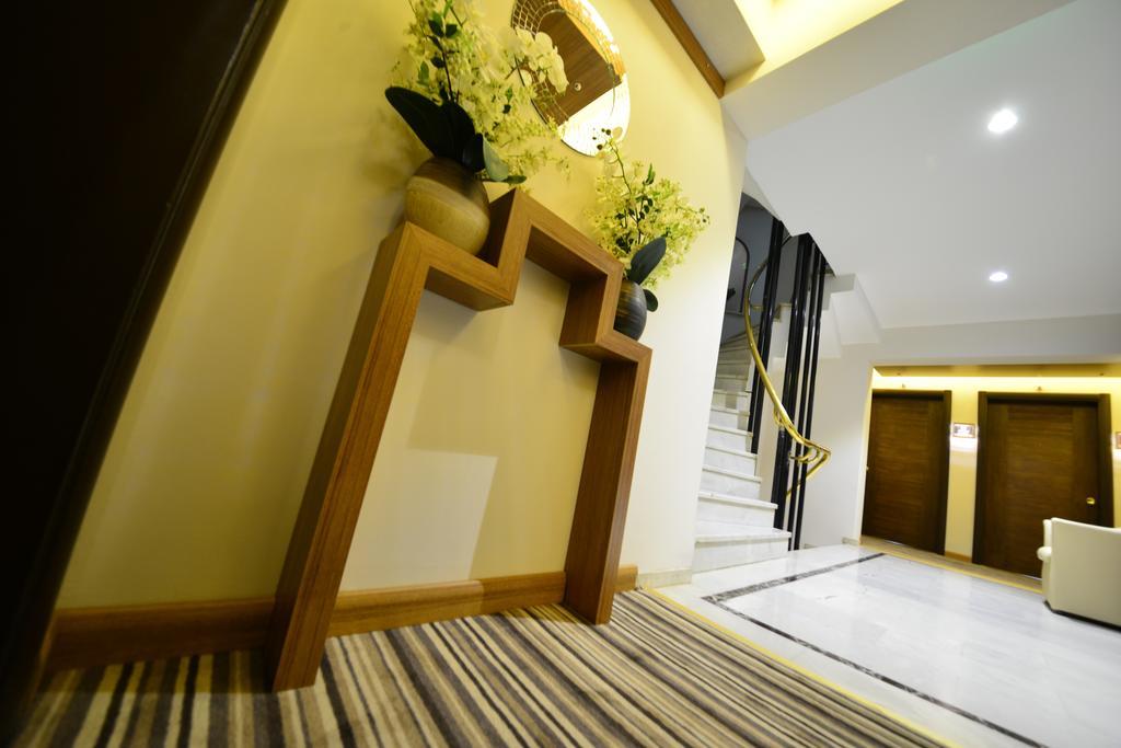 Aksan Hotel 伊兹密尔 外观 照片