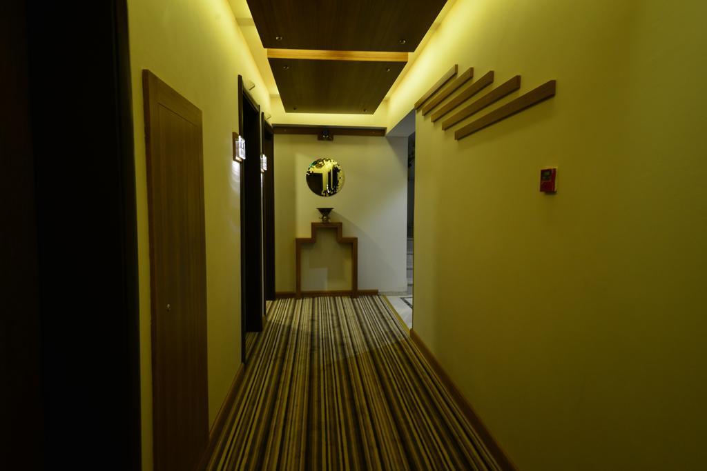 Aksan Hotel 伊兹密尔 外观 照片