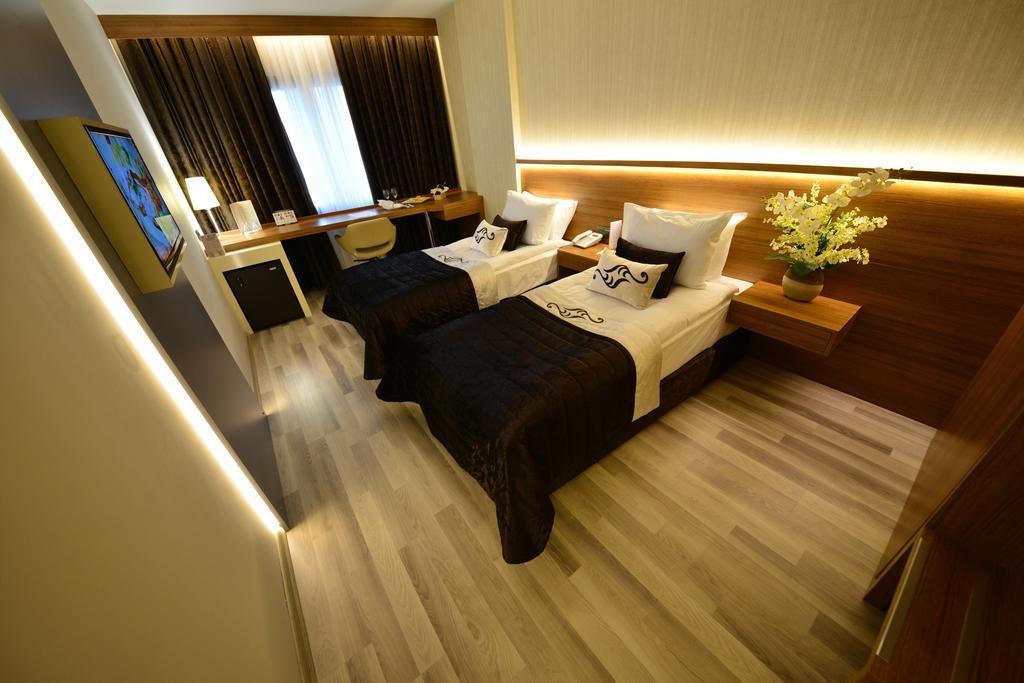 Aksan Hotel 伊兹密尔 外观 照片