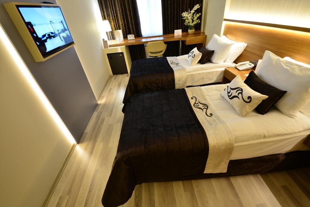 Aksan Hotel 伊兹密尔 外观 照片