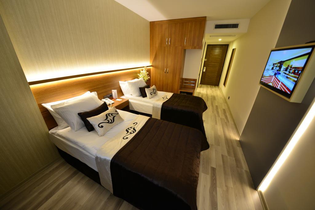Aksan Hotel 伊兹密尔 外观 照片