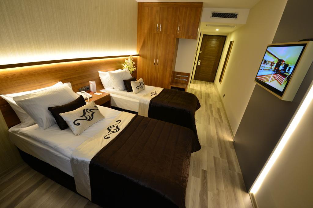Aksan Hotel 伊兹密尔 外观 照片