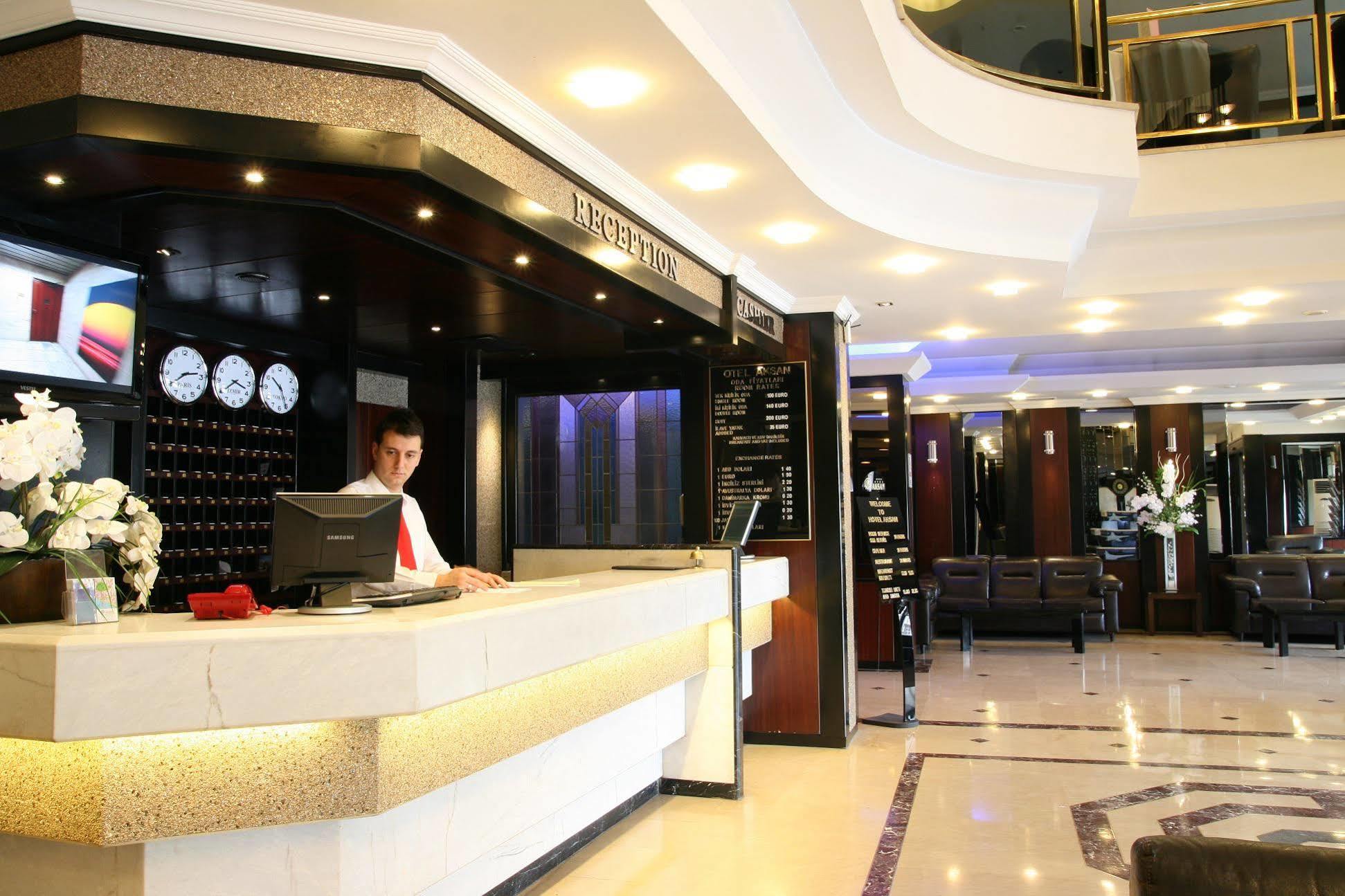 Aksan Hotel 伊兹密尔 外观 照片