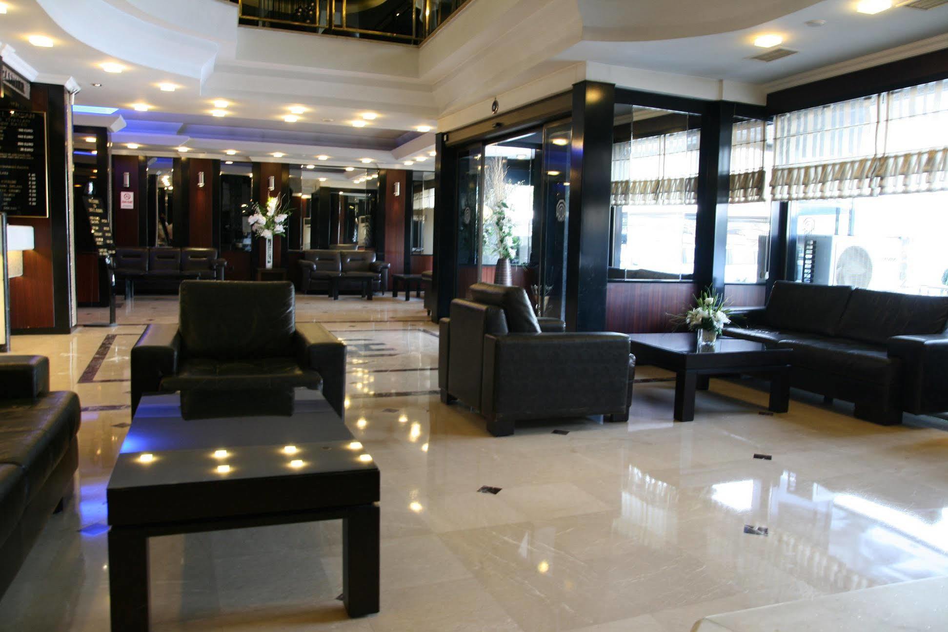 Aksan Hotel 伊兹密尔 外观 照片